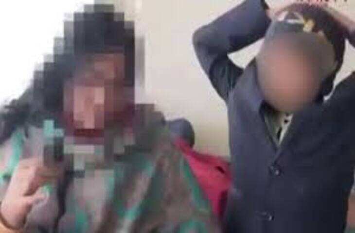 बांग्लादेश में 44 वर्षीय हिंदू विधवा के साथ गैंगरेप, वीडियो में देखें पेड़ से बांधकर पीटा; बाल काटे, वीडियो बनाया