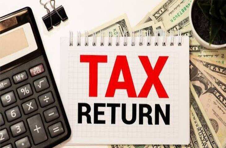 ITR Filing Deadline: 31 जुलाई तक भर दें इनकम टैक्स रिटर्न, देरी पर लग सकता है ₹5 हजार तक जुर्माना