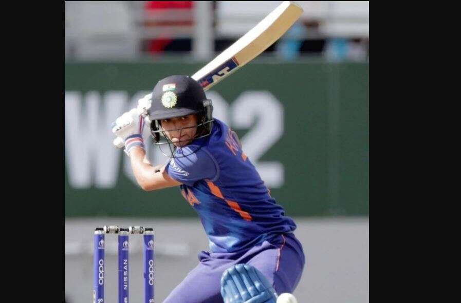 Harmanpreet Kaur0011-1-112223331111.JPG