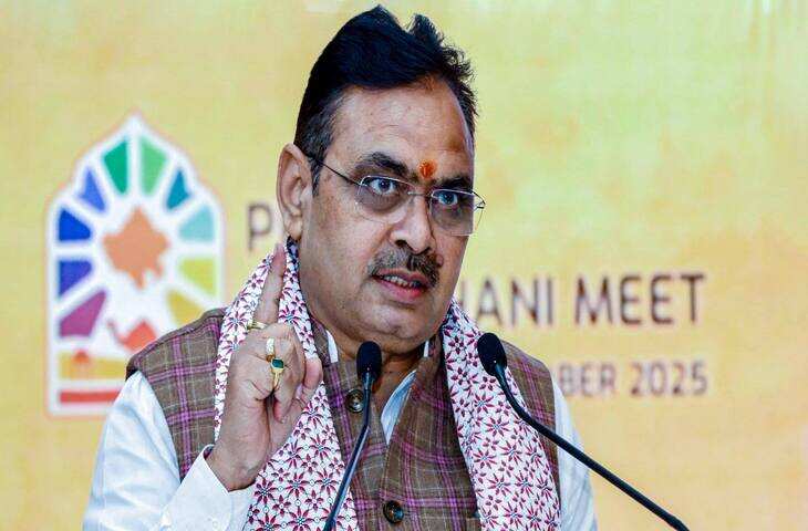 CM भजनलाल का कांग्रेस पर तंज: नंबर एक की दौड़ में अब दो नहीं चार नेता, वीडियो में बोले- आंखें नहीं दृष्टि ठीक करनी होगी