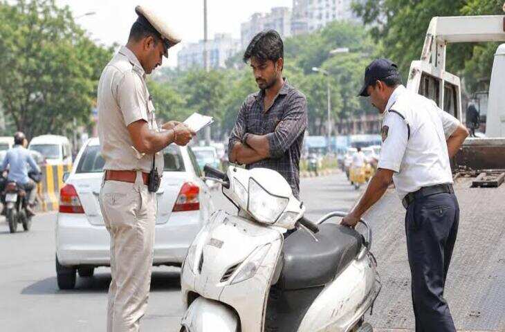 चालान नहीं, सीधे स्कूटर जब्त! पटना में पुलिस से भिड़ा युवक, VIDEO वायरल
