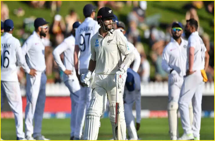 India, New Zealand, Kanpur Test,  11