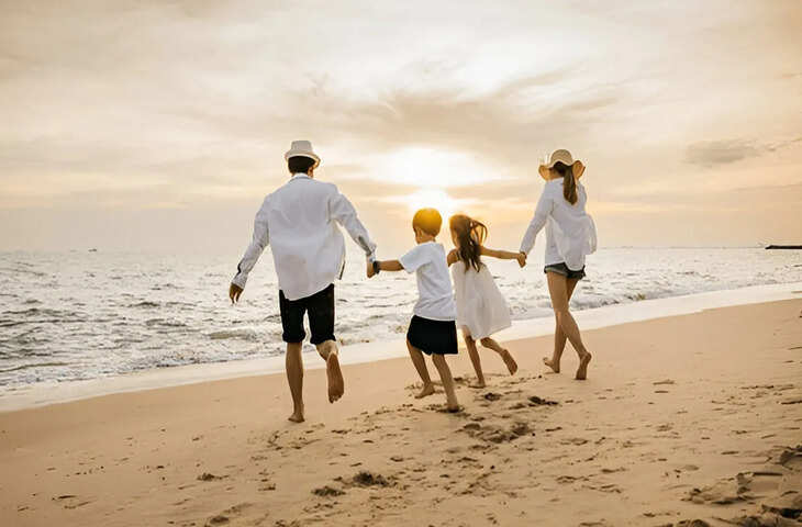 अगस्त में घूमने का प्लान बना रहे हैं? तो इन खूबसूरत जगहों पर जरूर जाएं, नहीं तो पछताएंगे