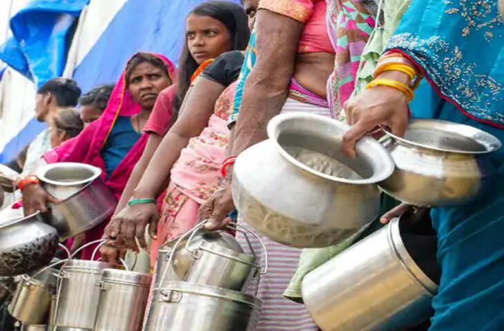 बिहार बाढ़: 13 जिलों में 27 लाख लोग प्रभावित, राहत शिविरों में सुविधाओं की कमी