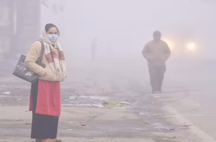 उत्तराखंड में आज से बढ़ेगी ठंड, बारिश और बर्फबारी का अलर्ट, 4 जिलों में बिगड़ेगा मौसम