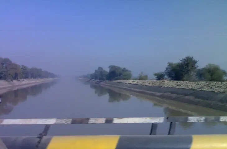 रेगिस्तान के सीने पर जीवन की धारा: 649 किलोमीटर लंबी इंदिरा गांधी नहर बनी विकास की मिसाल