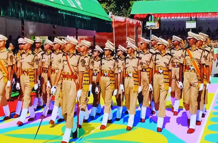 12th Pass Govt Job: आईटीबीपी हेड कॉन्स्टेबल भर्ती का नोटिफिकेशन जारी, बिना देर किए ऐसे करें ऑनलाइन आवेदन