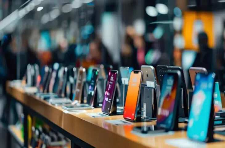 OnePlus की बड़ी सेल में सुनहरा मौका: स्मार्टफोन, इयरबड्स और टैबलेट पर जबरदस्त डिस्काउंट ऑफर्स
