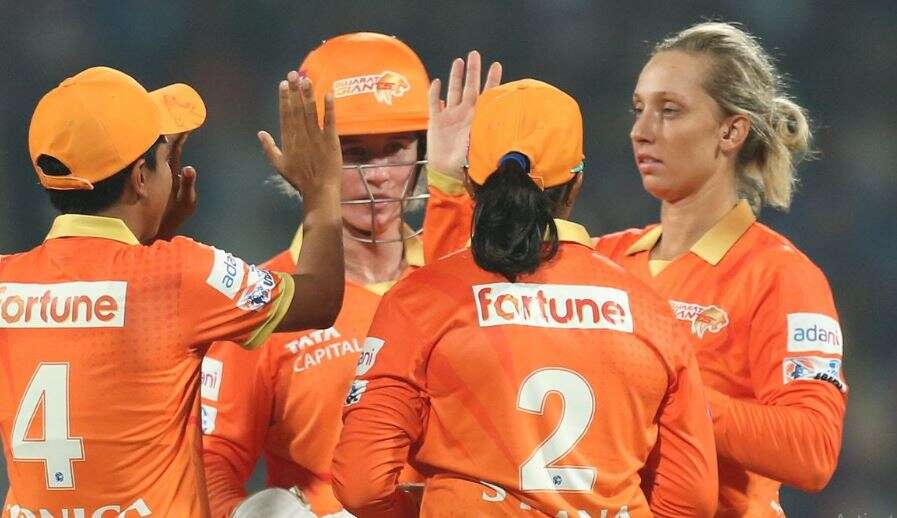 "DC-W Vs UPW-W WPL 2023 11122111111" "DC-W Vs UPW-W WPL 2023 111221111111111111121111" "DC-W Vs UPW-W WPL 2023 11122111111111111112" "DC-W Vs UPW-W WPL 2023 1112211111111111" 