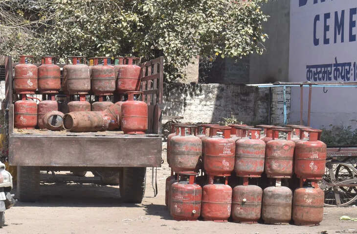 अंतरराष्ट्रीय अस्थिरता के बीच जिले में एलपीजी आपूर्ति बनाए रखने की चुनौती