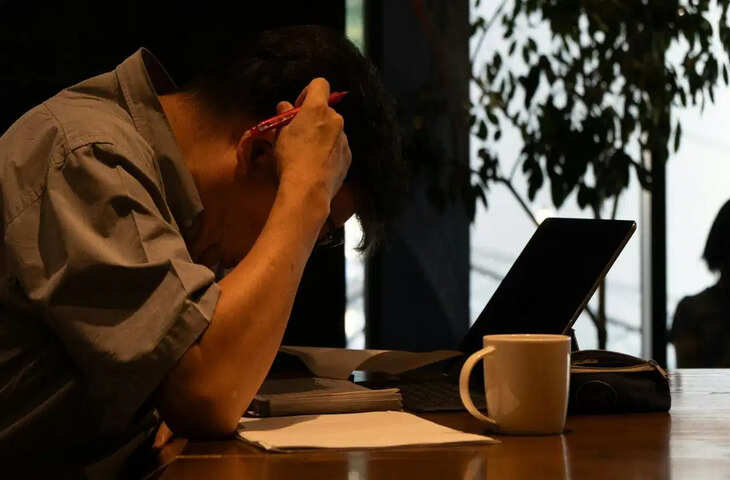 &lsquo;सुबह 9 बजे कोर्ट आओ&rsquo;&hellip;Gen Z इंटर्न का जवाब सुनकर चकराया वकील का माथा! वायरल पोस्ट पर छिड़ी बहस
