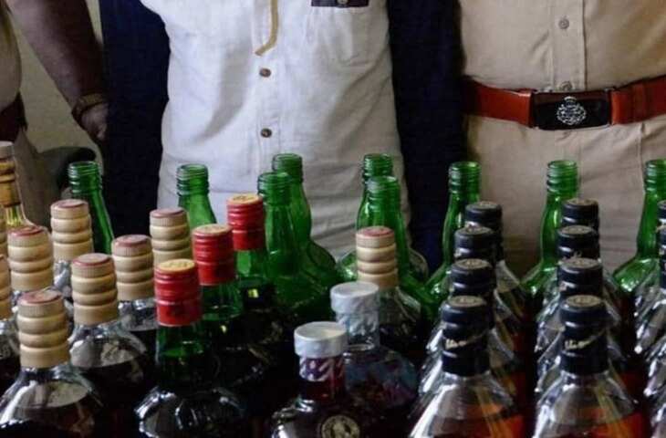 एमपी जहरीली शराब कांड में मौतों का आंकड़ा 14 पहुंचा, ब्रांडेड शराब की नकली कॉपी बेचने का खुलासा