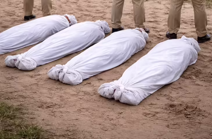 पारिवारिक विवाद में दर्दनाक हादसा, दंपति समेत 4 लोगों की मौत; बेटे और पोते हिरासत में