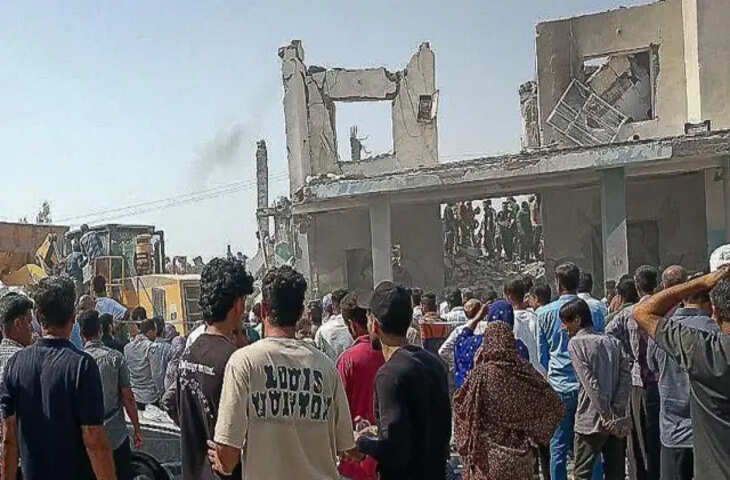 &nbsp;ईरान में भीषण त्रासदी, स्कूल पर गिराई गई टोमाहॉक मिसाइल से 175 बच्चों की मौत, CCTV फुटेज आया सामने