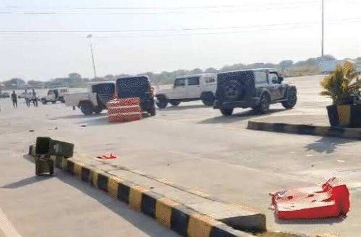 अजमेर के खेड़ी टोल प्लाजा पर हंगामा, टोल नहीं देने पर युवक को पकड़ा तो भड़के वाहन सवार