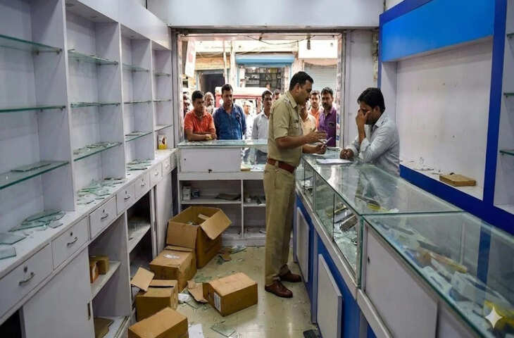 जयपुर: मकर संक्रांति की रात मोबाइल दुकान में चोरी, लाखों का माल पार कर गए चोर