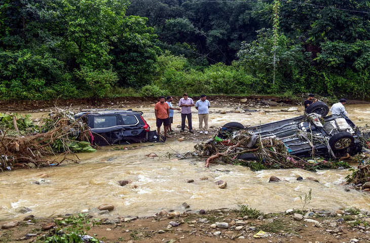 उत्तराखंड में बारिश बनी काल, 3 बच्चों समेत 11 की मौत; दो लोग लापता, आज भी कई जिलों में अलर्ट