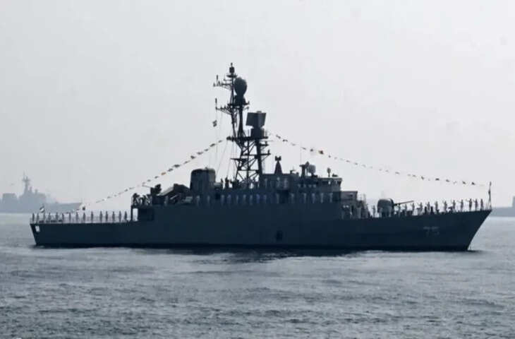 भारत वापसी के दौरान ईरानी वॉरशिप पर अमेरिका का सबमरीन हमला: 87 नौसैनिकों की मौत, श्रीलंका के पास समुद्र में डूबा जहाज