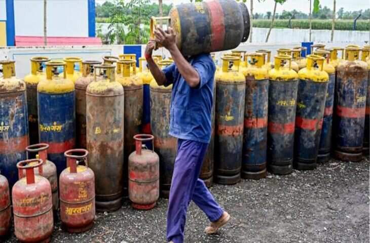 LPG Price Today: 14 जुलाई को LPG सिलेंडर हुआ सस्ता या महंगा? दिल्ली, मुंबई, चेन्नई समेत अपने शहर का जानें नया रेट