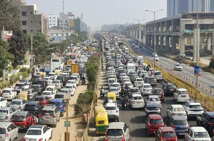 Traffic Alert: दिल्ली में सड़क यात्रा से पहले जानें जरूरी एडवाइजरी, वरना खड़ी हो सकती है समस्या&nbsp;