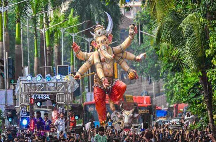 Ganesh Chaturthi 2026: एक ही दिन होगी गणेश पूजा, लेकिन शहर बदलते ही क्यों बदल जाएगा मुहूर्त?
