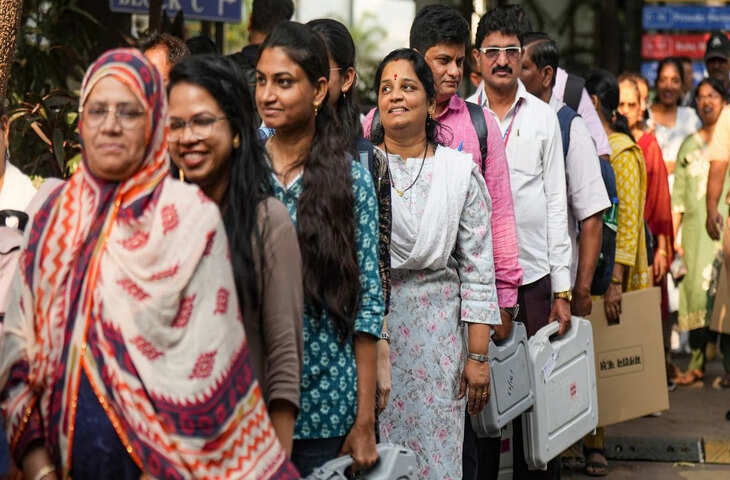 मुंबई BMC चुनाव 2026 एग्जिट पोल: मराठी और मुस्लिम वोटरों की पसंद ने बदल दी सियासी तस्वीर, जानें कौन है आगे​​​​​​​