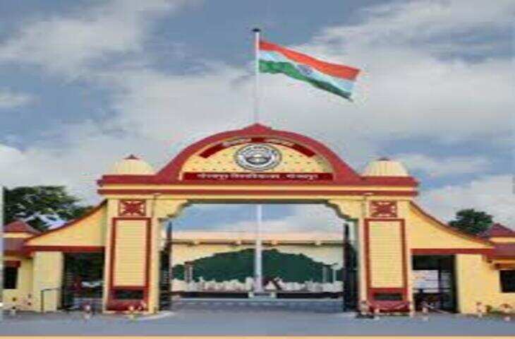 24 घंटे में बदला गोरखपुर यूनिवर्सिटी का फैसला, अब रील बनाने पर नहीं रोक; इन बातों का रखना होगा ध्यान