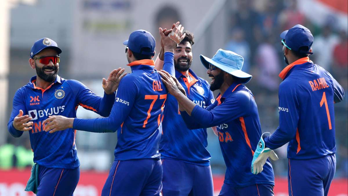 "ind111111133311111111111111" "ind11111113331111111111" "ind111111133311111" "ind0--111"