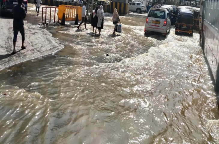 बिना बारिश बांद्रा वेस्ट की सड़कों पर भरा पानी, वीडियो वायरल; जानिए वजह