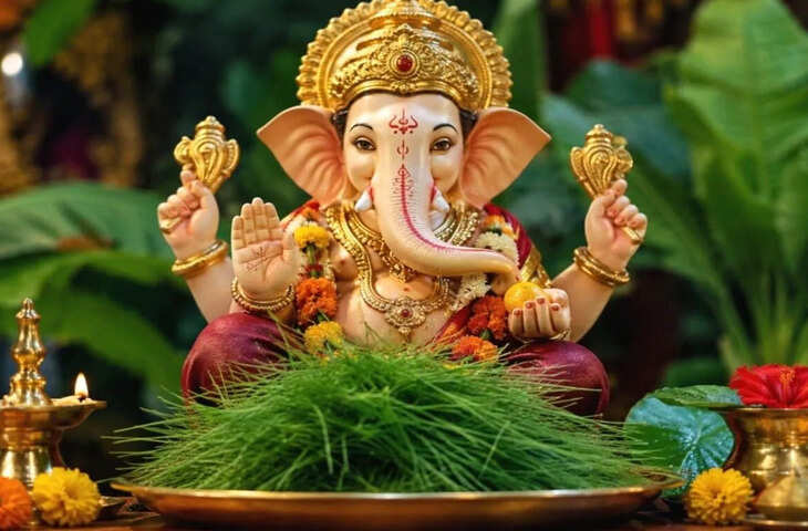 Ganesh Chaturthi 2026: 14 सितंबर को मनाई जाएगी गणेश चतुर्थी, जानें गणपति स्थापना का शुभ मुहूर्त