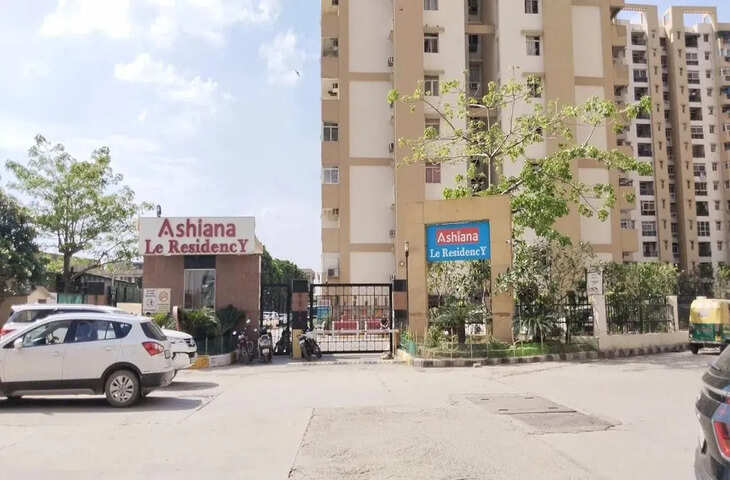 गाजियाबाद की सोसायटी में 65 वर्षीय महिला का संदिग्ध हालत में शव मिला, जांच में जुटी पुलिस