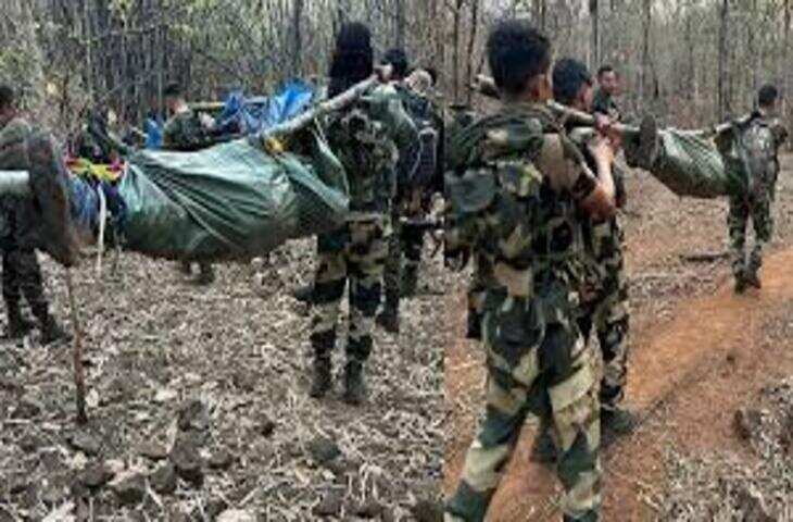 कोंडागांव में बड़ी सफलता, चार इनामी नक्सलियों ने किया आत्मसमर्पण