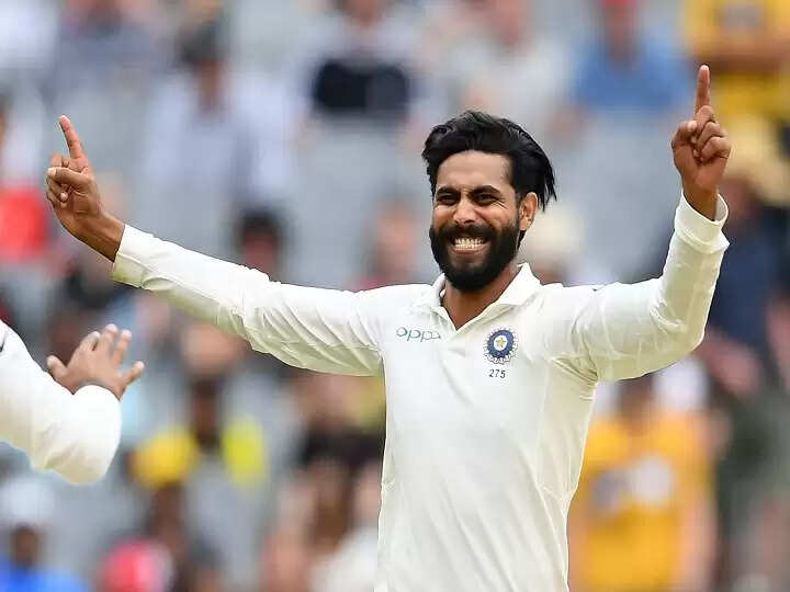 Ravindra Jadeja Akshar Patel11