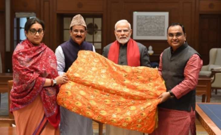 PM नरेंद्र मोदी ने अजमेर शरीफ दरगाह के लिए भेंट की चादर, दरगाह में शुरु हुआ 811वां उर्स