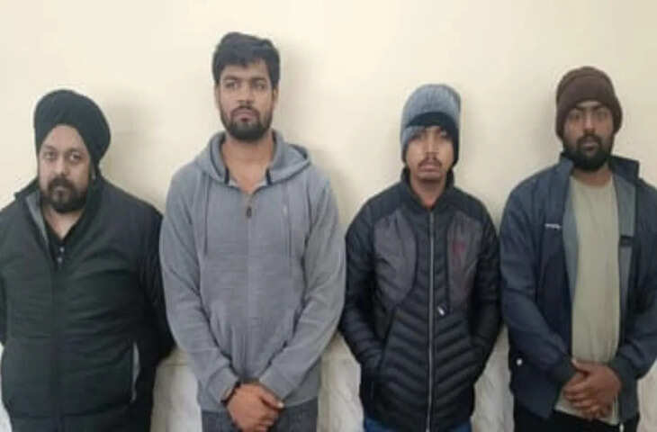 नोएडा से एसटीएफ की बड़ी कार्रवाई, फर्जी कंपनियों के जरिए 100 करोड़ से अधिक की जीएसटी चोरी करने वाला गिरोह पकड़ा गया