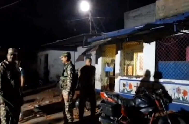 आसनसोल में लाउडस्पीकर विवाद के बाद तनाव, पुलिस चौकी पर पथराव और तोड़फोड़, बिगडे हालात&nbsp;