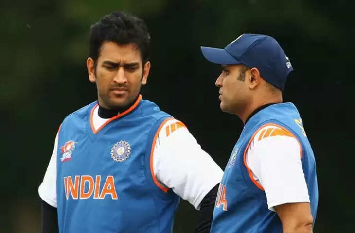 MS dhoni Virender Sehwag11