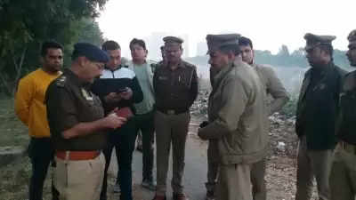 Noida में सुबह वॉक पर निकले लोगों से मोबाइल छीन कर भाग रहा बदमाश मुठभेड़ में गिरफ्तार