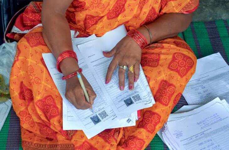 हैदराबाद में 30 मुस्लिम वोटरों के नाम हटाने की कोशिश का आरोप, वीडियो में जाने BJP बूथ एजेंट पर FIR; फॉर्म-7 को लेकर मचा विवाद