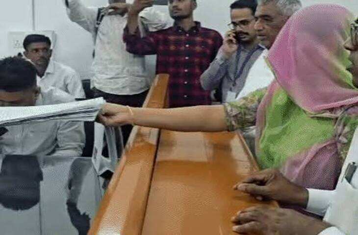 ट्विंकल खन्ना &lsquo;पासिंग द लाइट&rsquo; दिवाली कैंपेन में हुईं शामिल, दो दिन के जयपुर दौरे के बाद मुंबई रवाना