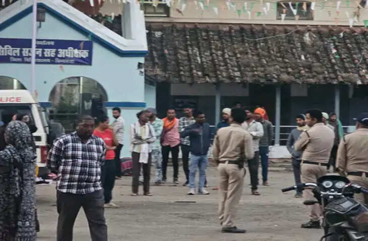 छिंदवाड़ा जिला अस्पताल में प्रसूता और नवजात की मौत के बाद हंगामा, परिजनों ने डॉक्टरों पर लगाए लापरवाही के आरोप
