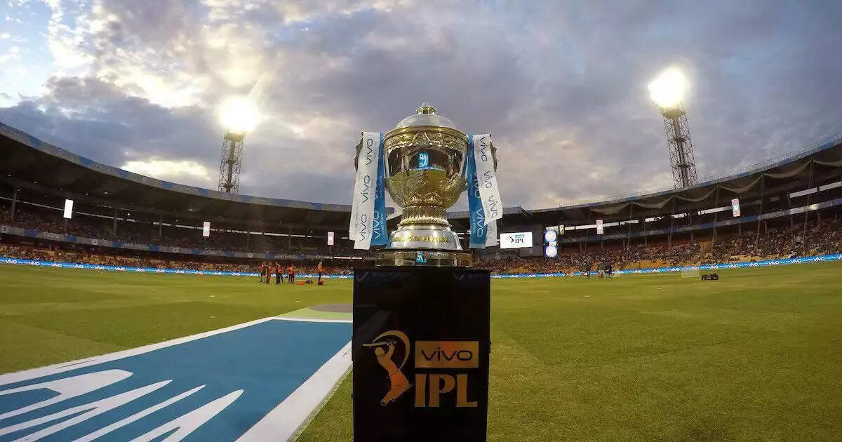 IPL 2022, बुरी खबर आईपीएल के फैंस को बडा झटका, शुरुआती मैचों में बाहर रह सकते हैं ये खिलाड़ी