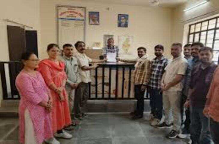 अब अवकाश के दिन काम नहीं करेंगे पटवारी, बढ़ते मानसिक तनाव को लेकर सरकार को भेजा ज्ञापन