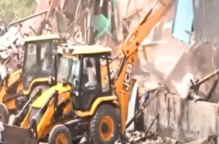 बांद्रा पूर्व में रेलवे का बड़ा अतिक्रमण हटाओ अभियान: 500 से अधिक घरों पर कार्रवाई, कोर्ट के आदेश का हवाला