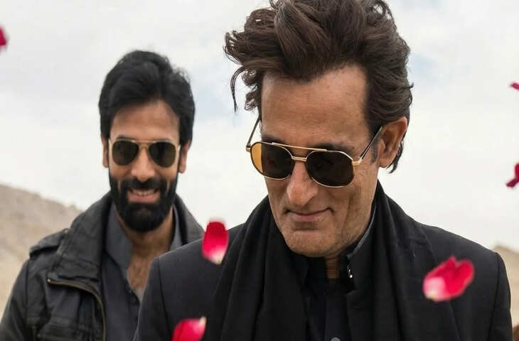 धुरंधर की सफलता ने बदली अक्षय खन्ना की किस्मत! फीस बढ़ाते इस&nbsp;सुपरहिट फ्रेंचाइजी से कर लिया किनारा&nbsp;