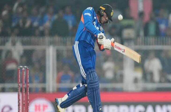 IND vs NZ 3rd T20 Live: अभिषेक शर्मा का ऐतिहासिक शतक! सिर्फ 35 गेंदों में ठोके 100 रन; वैभव (45) आउट, भारत का स्कोर 168/1