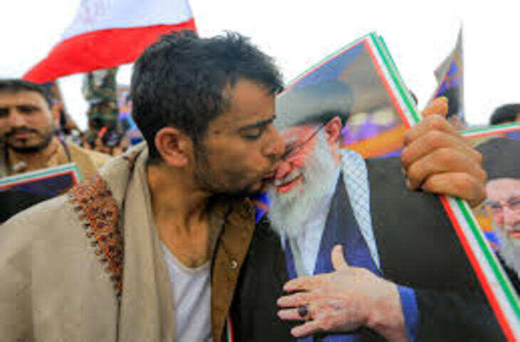 ईरान-इज़राइल युद्ध में हूती विद्रोहियों की एंट्री,  वीडियो में देंखे इज़राइल पर मिसाइल हमला