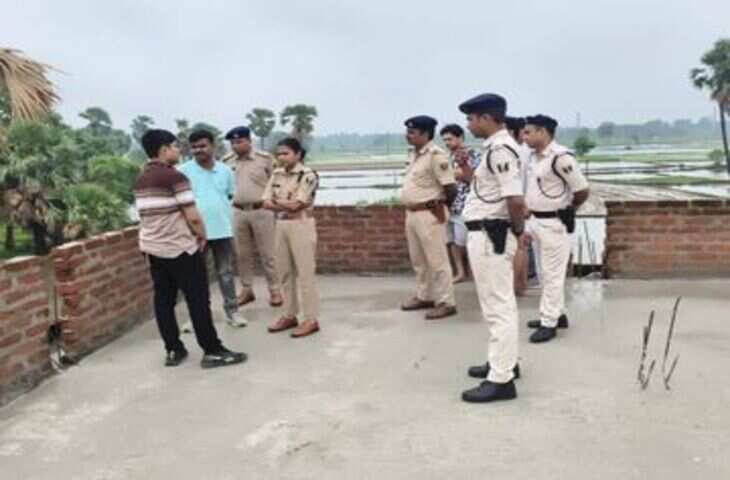 पटना में ज्वेलरी दुकान पर हथियारबंद डकैतों का धावा, 50 लाख से ज्यादा की लूट; 10 बदमाशों ने वारदात को दिया अंजाम