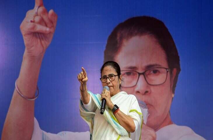 असम चुनाव का जिक्र कर Mamata Banerjee ने बीजेपी पर साधा निशाना, कहा- &lsquo;सांप पर भरोसा कर सकते हैं पर बीजेपी....'
