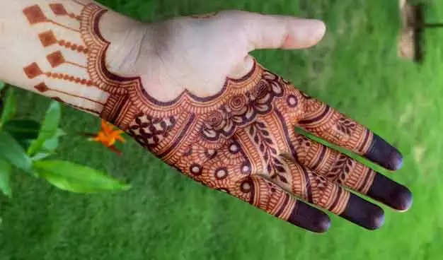 3D Jhumar Mehndi Design | Simple and Easy Henna Design | Henna Fever -  YouTube